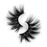 Mink eyelashes with dramatic 5D volume and wispy design.